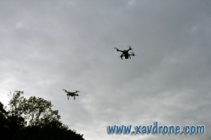 Dji Phantom et le Blade 350 QX en vol