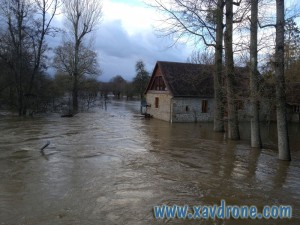 rivière en crue